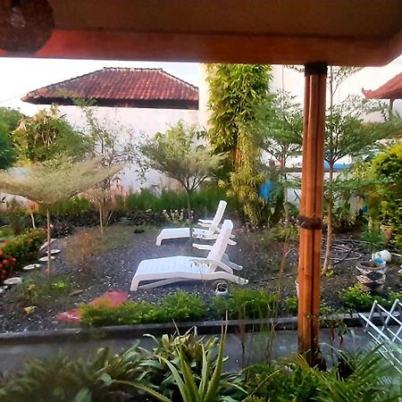 Cantik Villa Lovina Exterior foto
