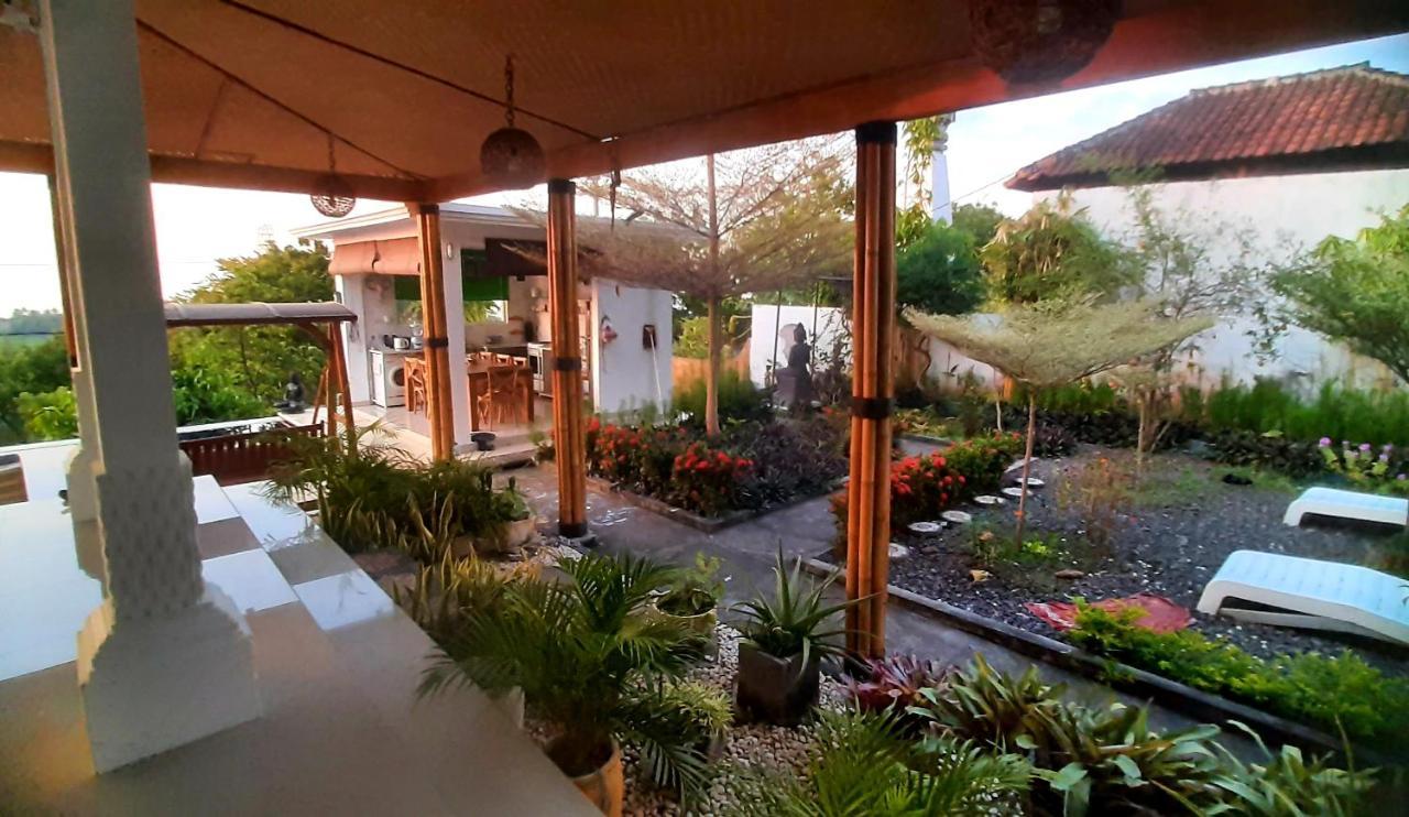 Cantik Villa Lovina Exterior foto