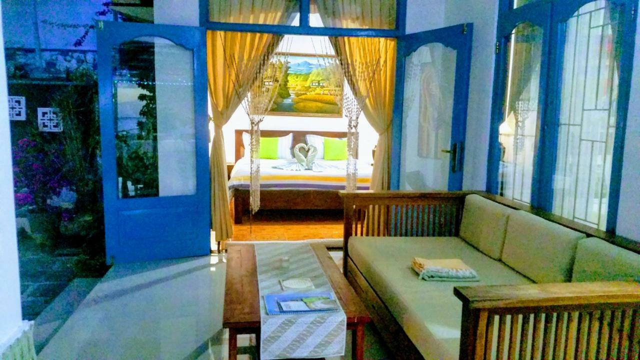 Cantik Villa Lovina Exterior foto